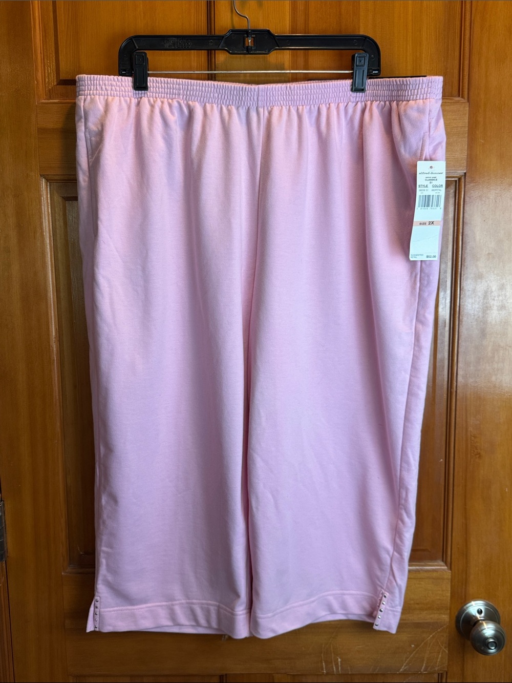 NWT Alfred Dunner Classics Petal Pink Women's Pull-On Capris Size 2X